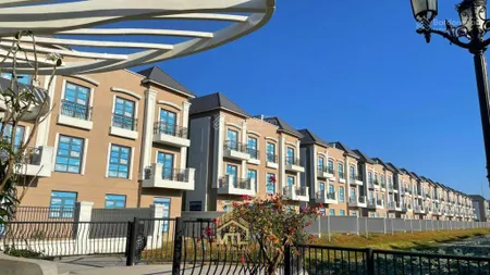 54.9 tỷ biệt thự song lập manhattan glory thủ đức, 449m² xây dựng, view hồ đẹp