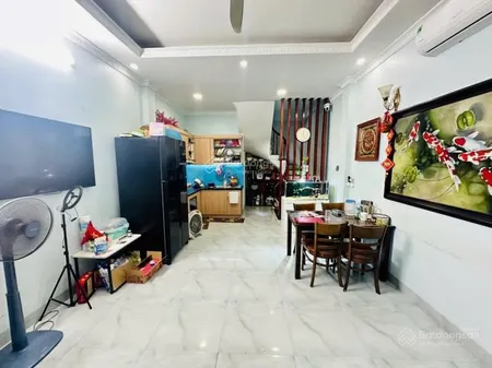 Nhỉnh 7 tỷ có nhà 4 tầng phú đô ngõ 8 lê quang đạo, mỹ đình 34m2, mặt tiền 4.2m, ở ngay.