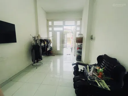 Khu hiếm, chủ gấp bán nhà 100m2, 2 tầng đúc, đường 12m tân thới hiệp quận giá tốt