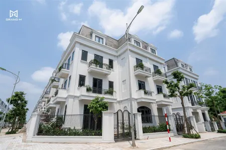 Bán biệt thự solasta masion. diện tích 212m2. xây thô hoàn thiện mặt ngoài. 0983 983 ***