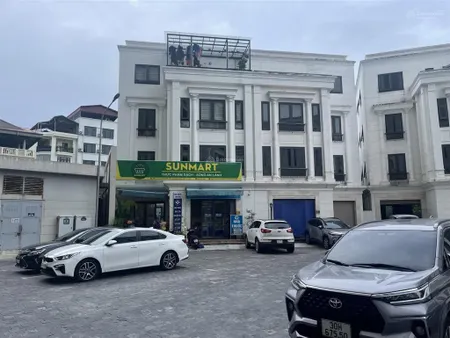 Bán biệt thự ngoại giao đoàn, khu hiếm nhà bán, gần công viên, kết nối đường lớn, vị trí đẹp