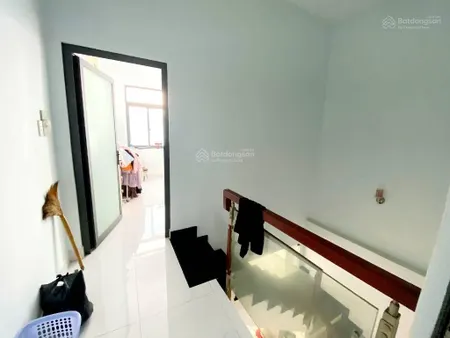 Bán nhà riêng tại trần thị trọng, 4,9 tỷ, 46m2, 3pn + 3wc, giá tốt