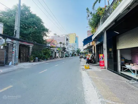 Mặt tiền kinh doanh hiệp phú q9 120m2 ngang hơn 5m 10,xtỷ