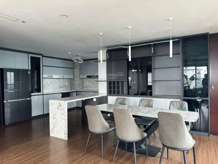 Bán gấp nhà phố lò đúc quận hai bà trưng ô tô kinh doanh thang máy 55 m2 5 tầng