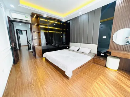 Siêu phẩm tây hồ ô tô đỗ cổng 15m ra ô tô tránh 3 bước ra hồ tây 55m2*5t 13.5tỷ