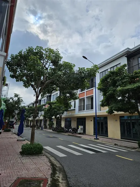 Bán shophouse lavela garden, 3,2 tỷ, 60m2, bình chuẩn, thuận an, bình dương, hàng hiếm cực uy tín
