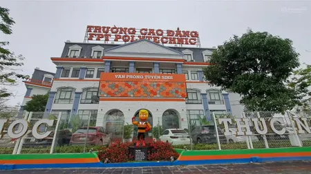 Siêu phẩm lô góc trịnh văn bô container tránh nhau 100m2, 9 tầng có hầm giá 35 tỷ