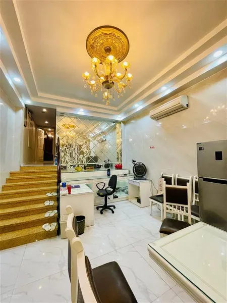 Mặt phố phùng hưng bán nhà 6 tầng dt 85 m2 giá 65 tỷ