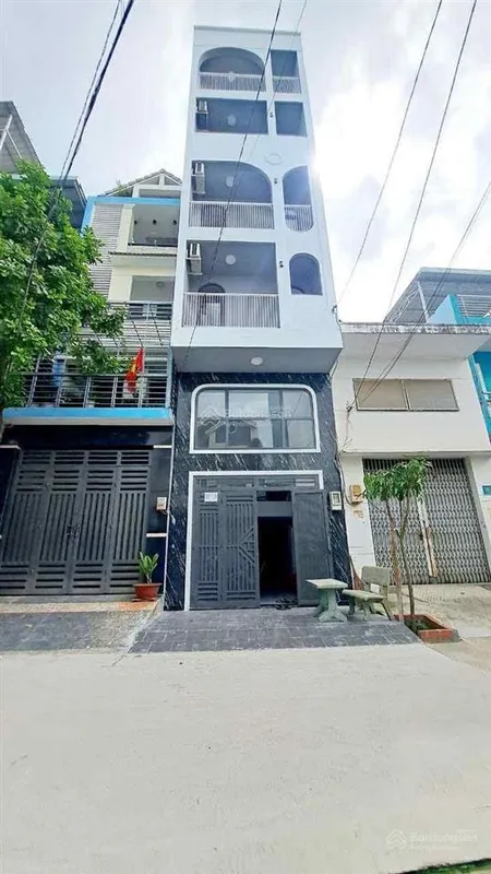 Vị trí khu vip nguyễn sơn 72m2 6 tầng bề thế thang máy hxh thông chỉ 11.99 tỷ