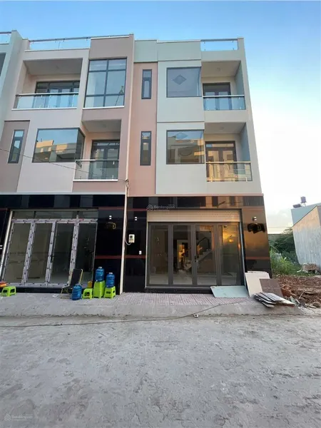 Bán gấp nhà xây mới 4 tầng ngang 5m dài 10mkhu phân lô đường nhựa 8mquận bình tânnhỉnh 4 tỷ