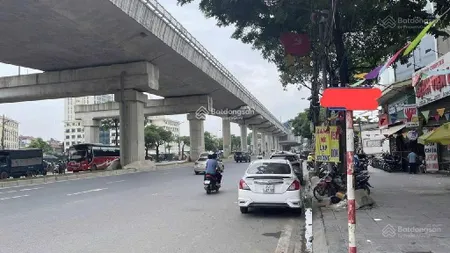 Nhà phố nhổn 112m2 hơn 16 tỷ lô góc kinh doanh