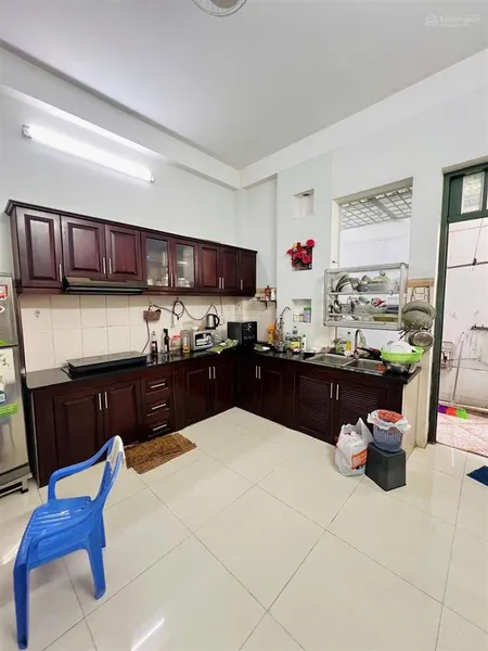 Hxh 6m thông nguyễn suý tân phú 76m2 kết cấu 1 trệt 2 tầng lầu giá 8.9 tỷ