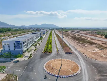 Căn shophouse dự án sonadezi hữu phước, vị trí đẹp trung tâm, suối nghệ, châu đức