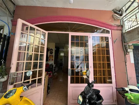 Bán nhà đoàn văn bơ quận 4, 45m², 1 trệt 1 lầu, 3pn, shr, hẻm an ninh, giá chỉ 4.8 tỷ