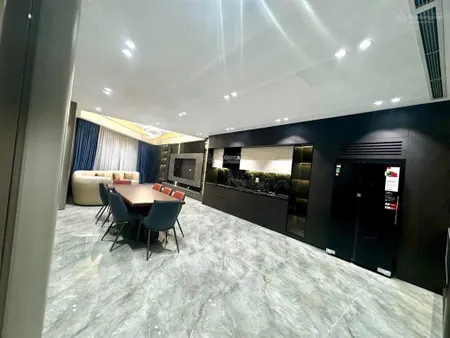 Tuyệt vời! phân lô chùa láng, ô tô vào nhà, mới đẹp, kd đỉnh, full nội thất,15m ra phố, 65m2*7t