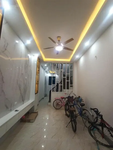 Bán nhà phố vũ tông phan ngõ thông sát phố qh ổn định 5 tầng giá 9,1 tỷ