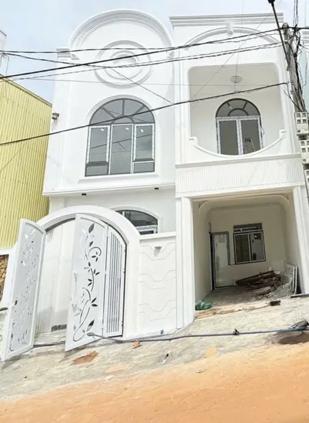 🏡 Nhà hẻm chính Lương Định Của