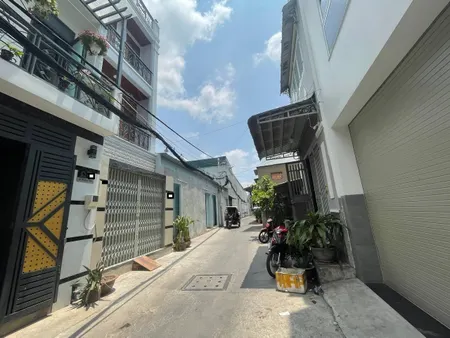 Bán Nhà Lê Trọng Tấn, Tân Phú - 71m2 A4, 5m Ngang, Hẻm xe hơi vào nhà