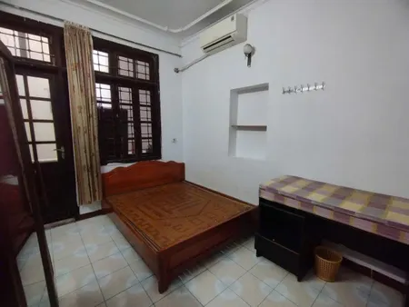 Cho thuê nhà nguyên căn ngõ 165 Nguyễn An Ninh, 30m² x 3.5 tầng, 3PN, 2 WC, 7.5 Triệu