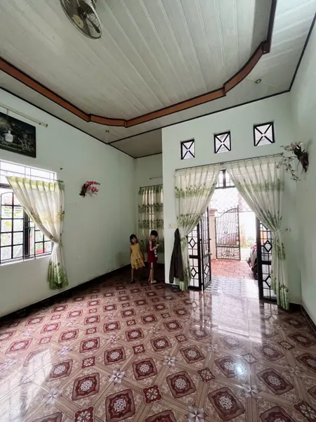 Bán nhà 243.9m² ngang 6.5m giá 2.5 tỷ Hẻm 51/5 Trần Quý Cáp, Tự An, Buôn Ma Thuột, Đắk Lắk