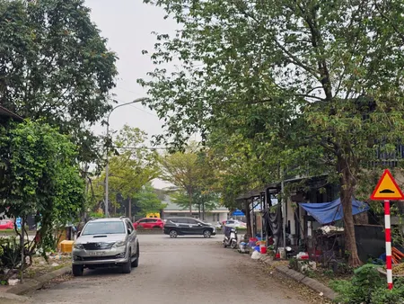 Bán đất nhìn vườn hoa xuân ổ B Võ cường Bắc Ninh 79m2 mặt 4.4m giá 5,7 tỷ