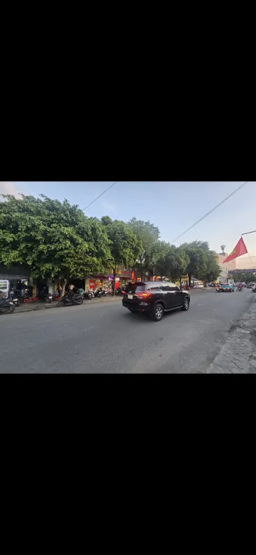 💥💥 MẶT TIỀN KINH DOANH SẦM UẤT - ĐƯỜNG 25M - NGAY CHỢ VIỆT LẬP – PHƯỜNG DĨ AN TP.HCM – NGANG KHỦNG 11M – DÒNG TIỀN HƠN 40TR/THÁNG - XÂY TÒA NHÀ - KHÁCH SẠN THÌ THU NHẬP KHỦNG 💥💥