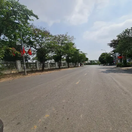 Nhà 4 tầng full nội thất 130m2 sàn tại Đông Dư, chỉ nhỉnh 5 tỷ. Lh 0989894845