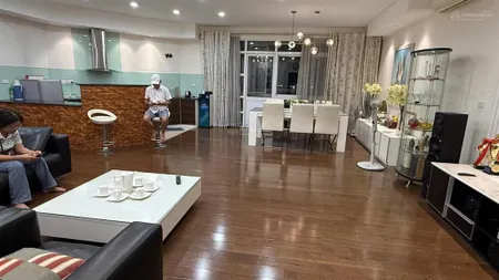 Chính chủ bán căn hộ chung cư an lạc phùng khoang 143m2 3 ngủ 3 vs rộng thoáng sáng ở sướng