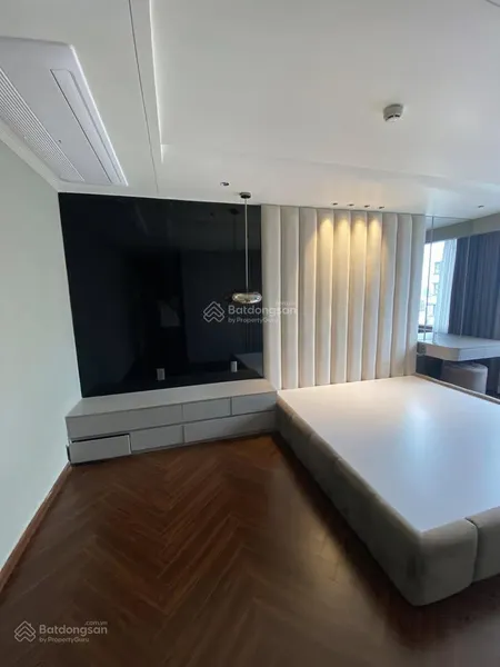 Bán gấp căn hộ 3pn 2wc 162m2 tại sunrise city, tân hưng, q7, hcm giá 15 tỷ vnd