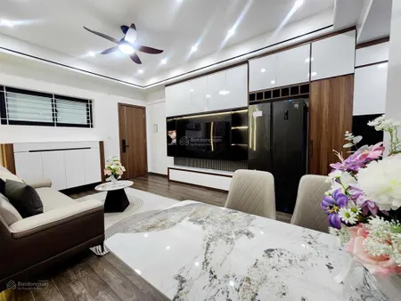 Chính chủ bán căn hộ 3 phòng ngủ 83m2 sổ đỏ chính chủ tòa ct2 bắc linh đàm