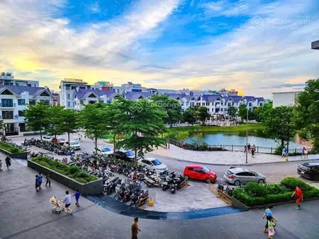 Chính chủ chuyển xuống nhà đất bán gấp căn 58m full nội thất cơ bản giá chỉ 4.65 tỷ sổ đỏ trao tay