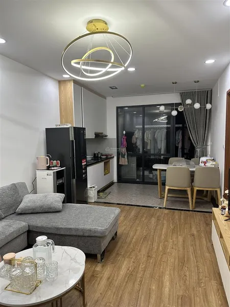 Chính chủ cần chuyển nhượng căn hộ 2n 2wc 60,7m2 tại iris garden, giá 5 tỷ full nội thất