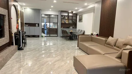 Chính chủ bán ch paragon cầu giấy 3n 2wc 108m2 giá 8,9 tỷ. full nội thất có slot