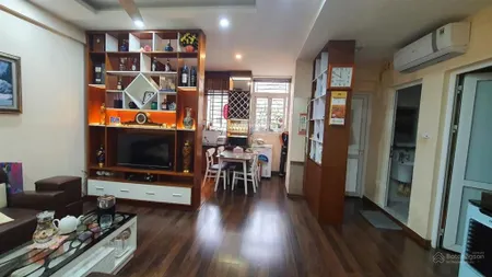 Chính chủ cần bán gấp căn hộ b10 nam trung yên 65m2 2pn. tầng trung view đẹp. giá công khai 4,73 tỷ