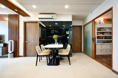 Bán xigrand court quận 10 sổ hồng ,72m2 2pn 2wc co bancong giá 6.5 tỷ sổ 0907 909 *** hùng