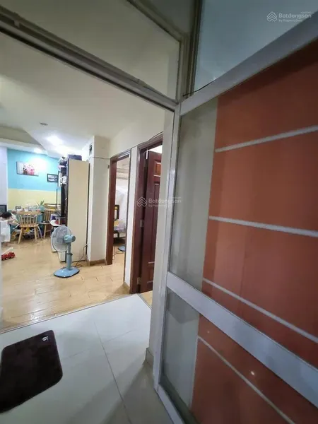 Chính chủ bán căn góc nhà đẹp, sáng, thoáng mát, 2 pn, 1wc, sổ hồng. giá tốt 3,5 tỷ