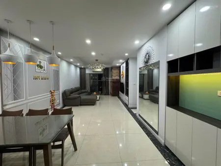 Siêu phẩm gđ mới mua bt nên bán nhanh goldsilk complex 127m2 3pn 3vs. full nt. căn góc giá 7,x tỷ