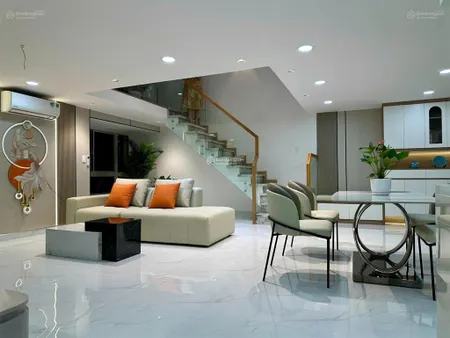 Cần bán duplex sky garden phú mỹ hưng q7, nhà đẹp, căn góc, mới 100%. 0917 300 *** em hằng