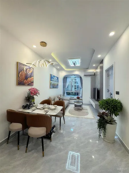 Cần bán căn hộ sky garden 2 phú mỹ hưng, q7 nhà đẹp, mới 100%, giá rẻ. 0917 300 *** em hằng