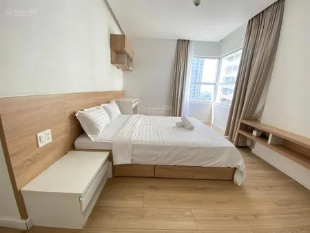 Bán căn hộ sunrise city north 3 phòng ngủ ban công lớn, view đông nam thoáng mát 124m2 giá 7 tỷ