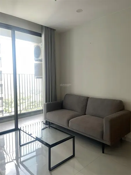 Cần bán nhanh căn hộ 2pn chỉ 2,55tỷ đầy đủ nội thất xịn đẹp cc the emerald golf view