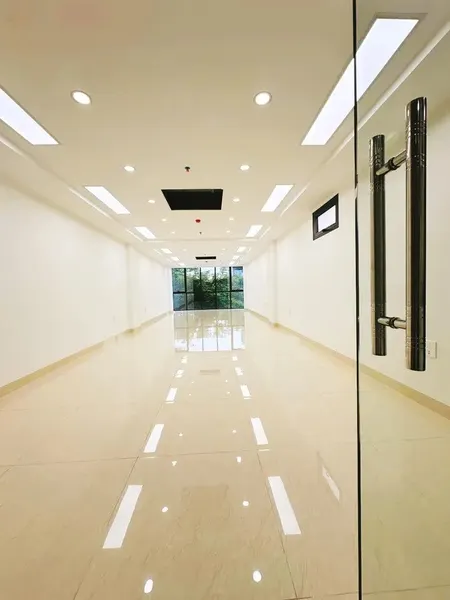 BÁN NHÀ MẶT PHỐ NGUYỄN KHANG – CẦU GIẤY – 79M² – 8 TẦNG – MẶT TIỀN 4.5M – GIÁ 69.6 TỶ
