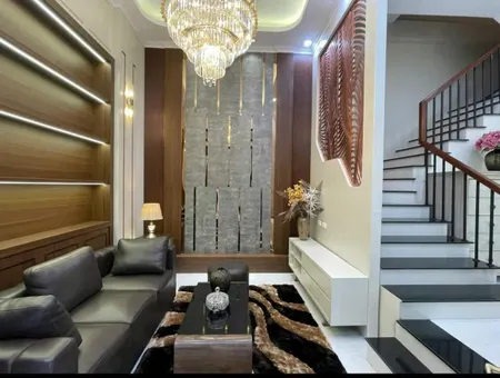 Bán nhà Văn Phú - Hà Đông 35m  x 4 tầng MT 3.6M, giá 7.94 tỷ NHÀ ĐẸP Ở NGAY - LÔ GÓC - NGÕ THÔNG - CÁCH ĐƯỜNG Ô TÔ 20M - FULL NỘI THẤT VIP