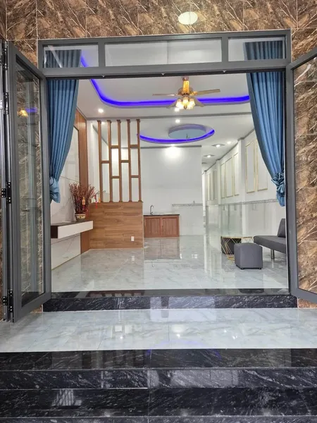 BÁN NHÀ UYÊN HƯNG GẦN KHU CÔNG NGHIỆP TÂN UYÊN CHỈ 400 TRIỆU NHẬN NHÀ