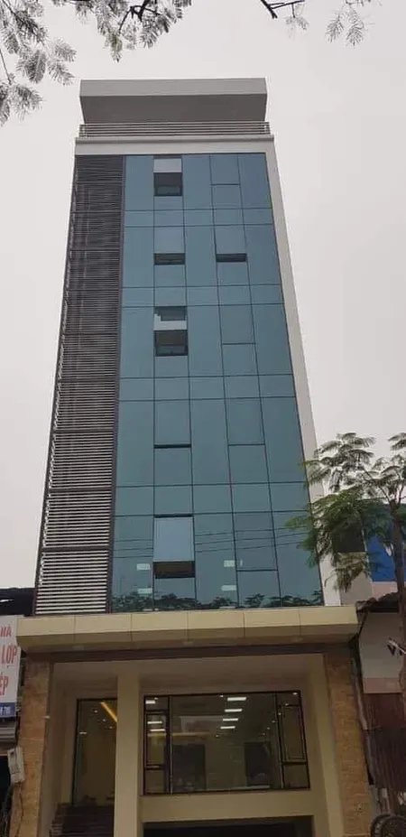 BÁN TÒA NHÀ MẶT PHỐ QUAN HOA. 145M2 - 9 TẦNG. THANG MÁY, THÔNG SÀN.