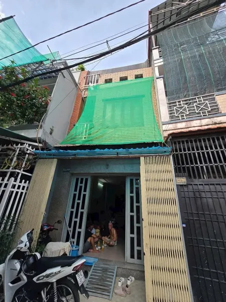 NHÀ ĐẸP TRUNG TÂM QUẬN 6 – KHU CƯ XÁ PHÚ LÂM A – HẺM XE HƠI ĐỖ CỬA – NHÀ 3 TẦNG BTCT – GIÁ CHỈ NHỈNH 5 TỶ 🔥