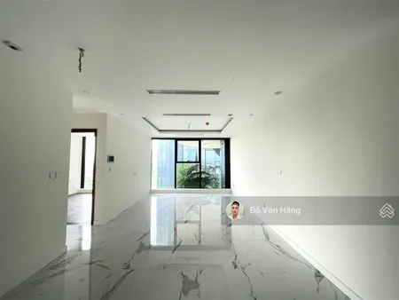 Bán căn góc 3 ngủ +1 đa năng 117m2 sunshine city đồ cơ bản giá 12 tỷ sổ đỏ sang tên