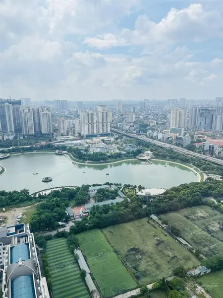 Chính chủ bán căn view hồ c7d'capitale trần duy hưng, dt 103m2 giá 11tỷ, sẵn sổ full đồ nội thất