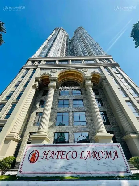Bán gấp căn hộ 2.5pn tại hateco laroma, ban công thoáng mát, view đẹp. 0906 961 ***