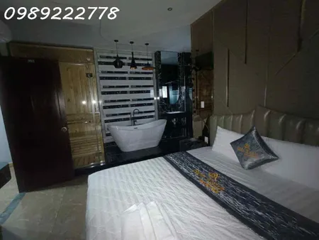 BÁN NHÀ KHÁCH SẠN 7 TẦNG MẶT TIỀN LỚN VỚI DÒNG TIỀN GẦN 170TR/TH- KHU TRUNG TÂM ĐƯỜNG SƯ VẠN HẠNH - PHÙ HỢP MUA ĐẦU TƯ CÓ SẲN DÒNG TIỀN, KHAI THÁC KHÁCH SẠN,... MT 121